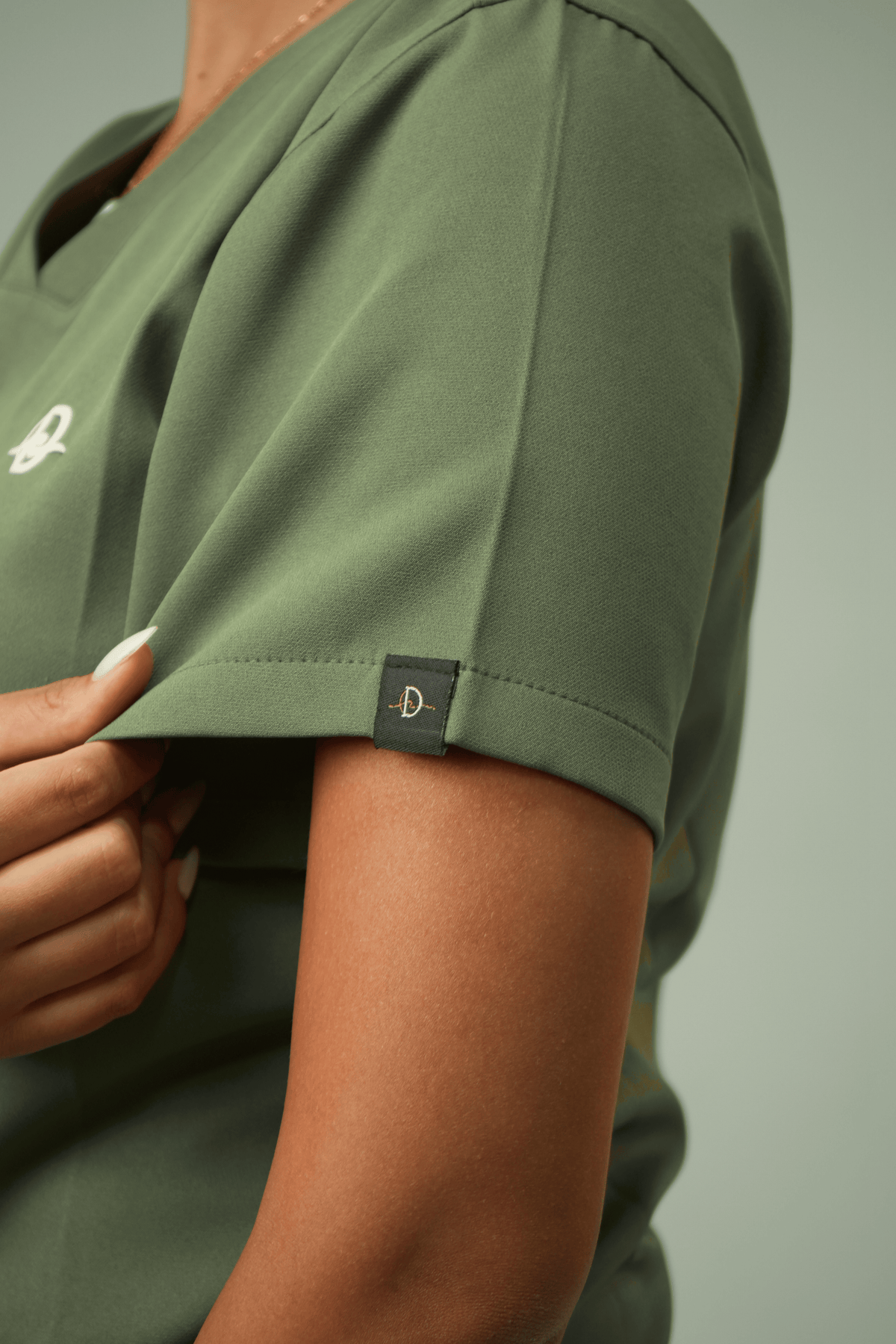 Defyn-C | Women's Olive Green Medical Scrub Full Set