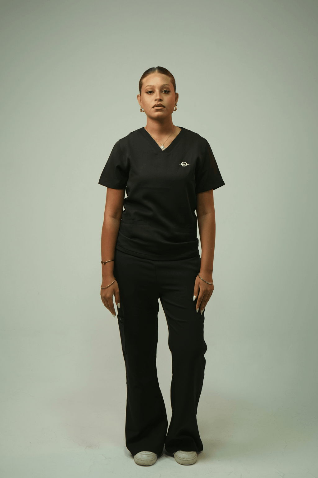 Defyn-C | Women's Black Medical Scrub Full Set